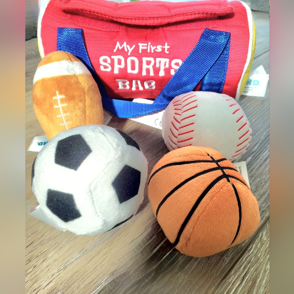 Baby Gund 'First sports bag' with soft baby-sized stuffed balls toy